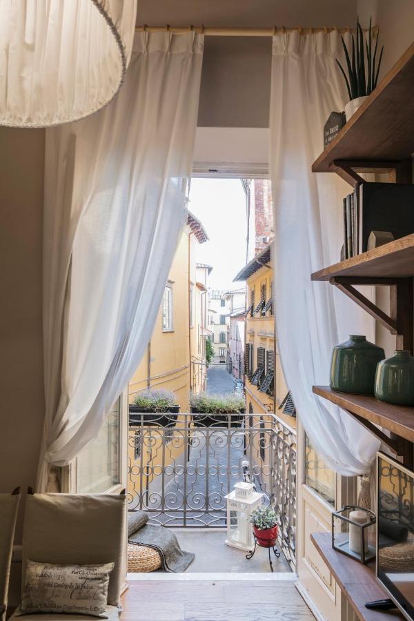 Stence Apartment Lucca Bagian luar foto